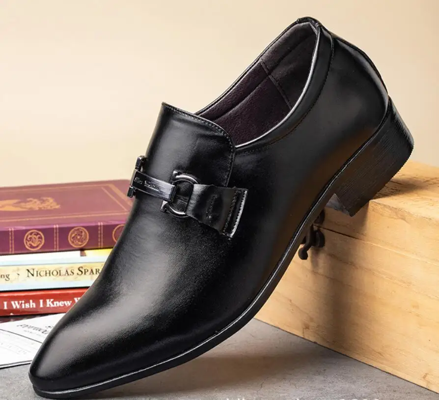 Italian Shoes Patent Leather Elegant Shoes for Men Slip on Shoes Men Loafers for Men Office 2026 DERBI Wedding Dress Chaussures