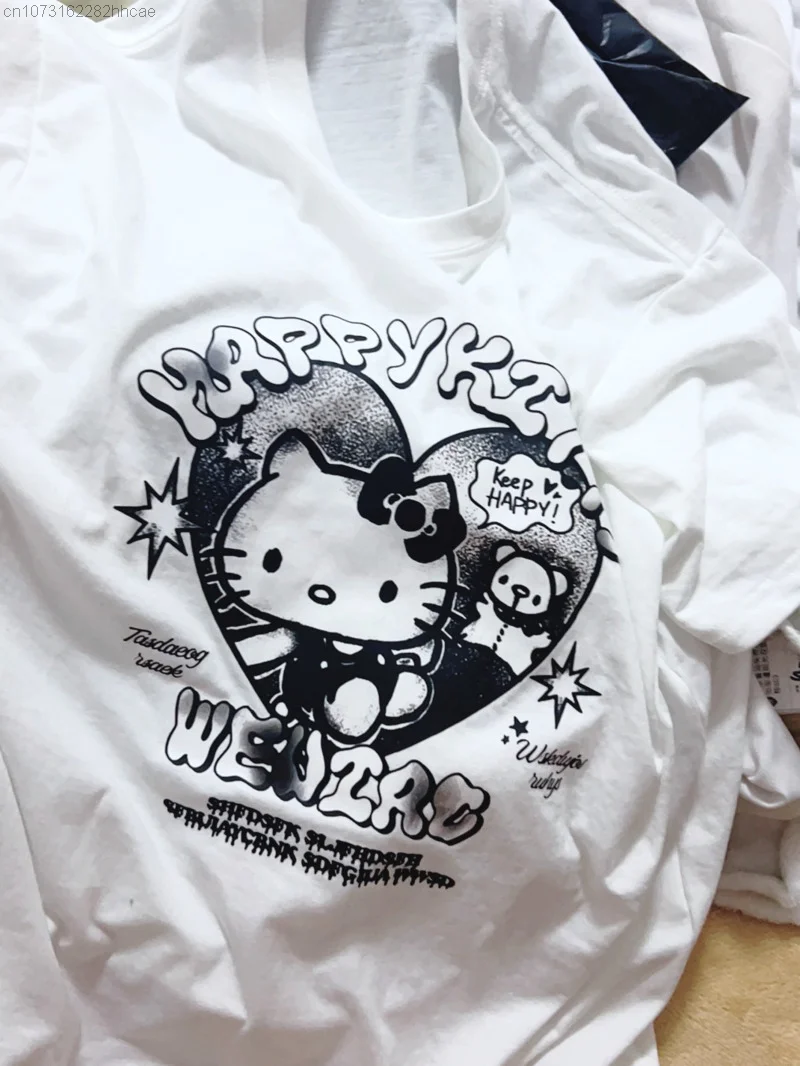 Sanrio Hello Kitty Cartoon Graphic Tshirt Men Women Summer Hip Hop Emo Oversize Top Y2k Korean Popular 2000s Harajuku Clothes