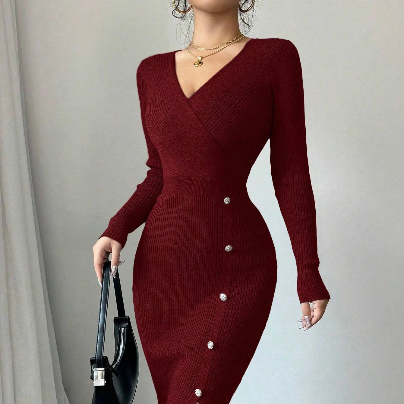 Vestido para outono e inverno 2025, comprimento médio cinched na cintura, saia que abraça os quadril com camada inferior, vestido de malha justo
