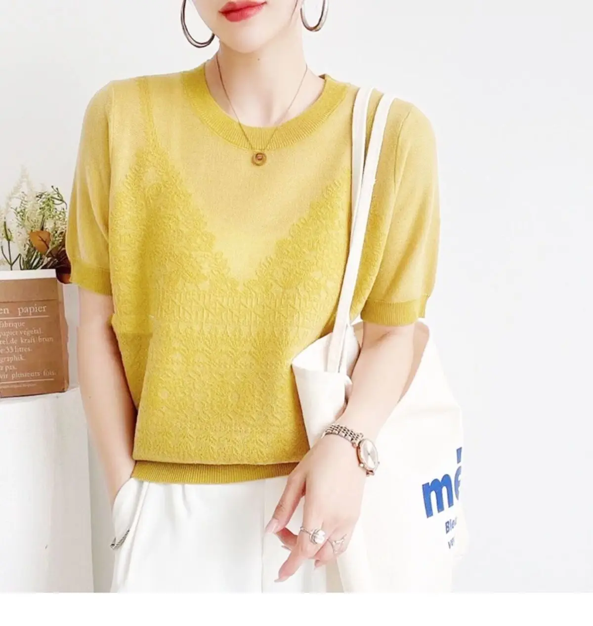 Vrouwen Shirt Koreaanse Gebreide Ronde Kraag Chic Korte Mouw Vrouwelijke Blouse Zomer Retro Slanke Alle Match Dames Solid Tops Z280