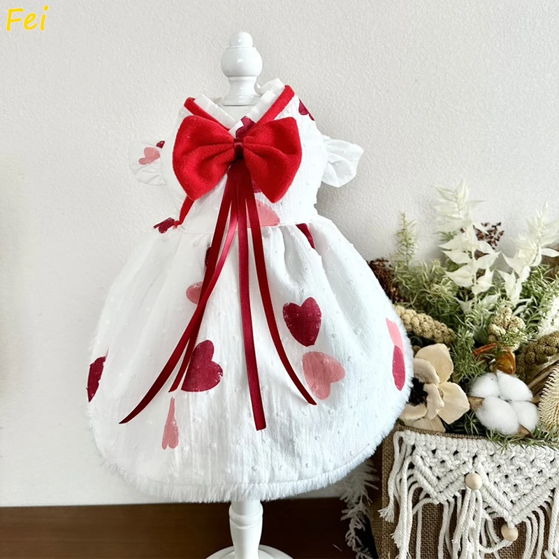 

Winter Plush Velvet Pet Dog Clothes Fashion Cute Heart Print Big Bow Princess Dress For Small Medium Dog Chihuahua Poodle Puppy
