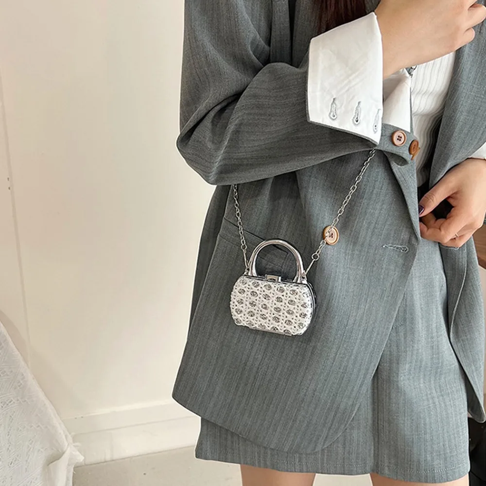 

Мини-сумка через плечо в корейском стиле, элегантный маленький кошелек, вечерний клатч, украшенный стразами, блестящая мини-сумка на цепочке для банкета, вечерние