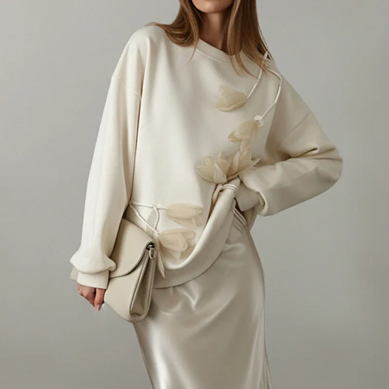Autumn Winter Mid-length Lazy Loose Three-dimensional Floral Long-sleeved Pullover Sweatshirt for Women
