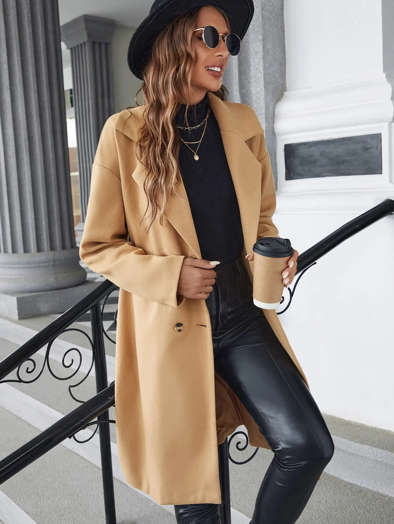 Hepburn Woolen Coat Autumn/winter Korean Version Loose Women\'s Thick Woolen Coat Women\'s Medium Length