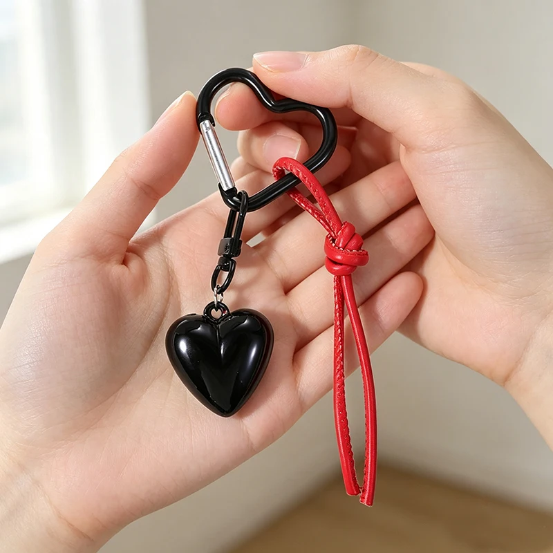 New Creative And Versatile Leather Knot Rope Alloy Keychain Bag Decoration Heart Pendant Key Ring Part Gift