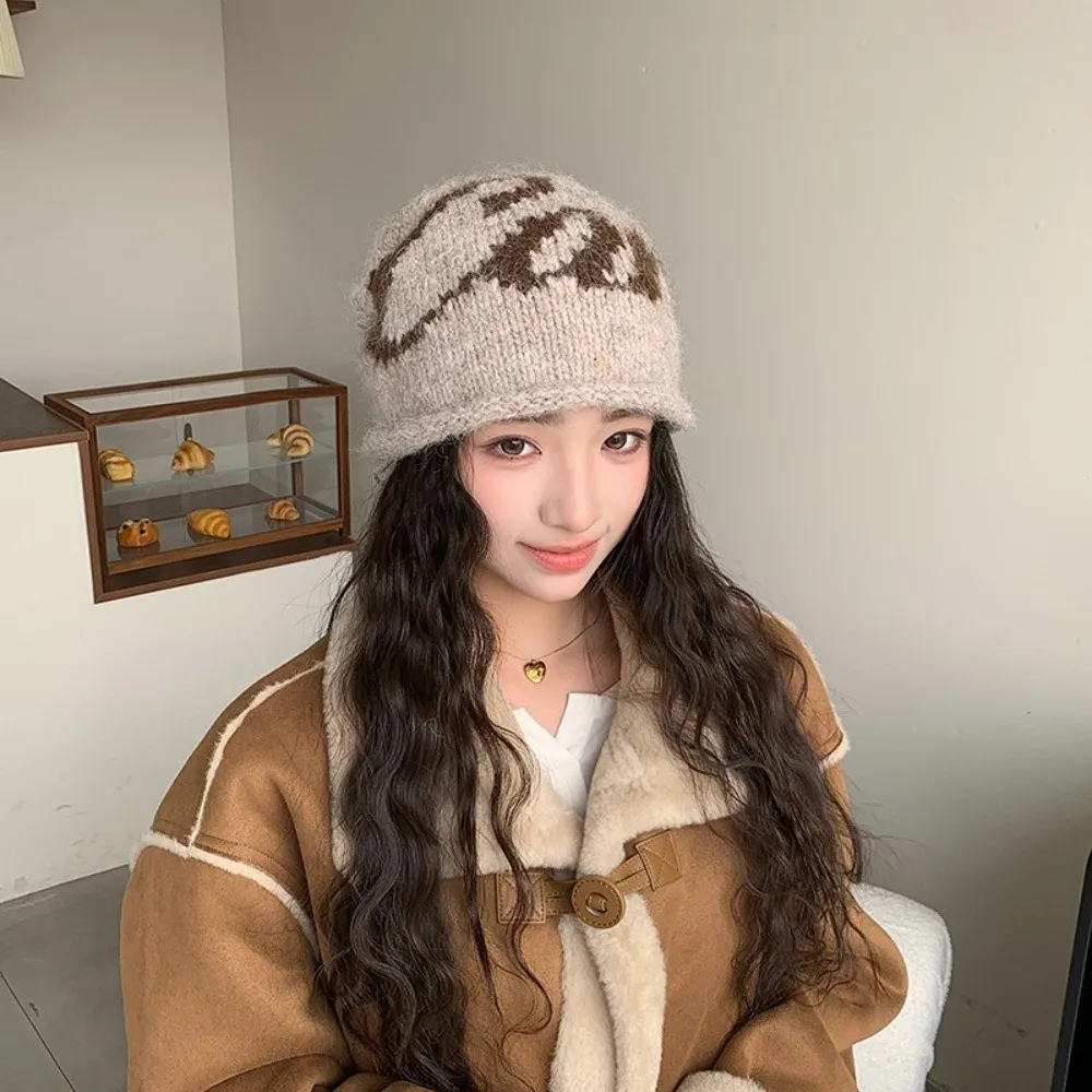 Retro Letter Knitted Beanie Hat Warm Thermal Lining 56cm To 58cm Head Circumference Slouchy Earflap Beanie Face Slimming