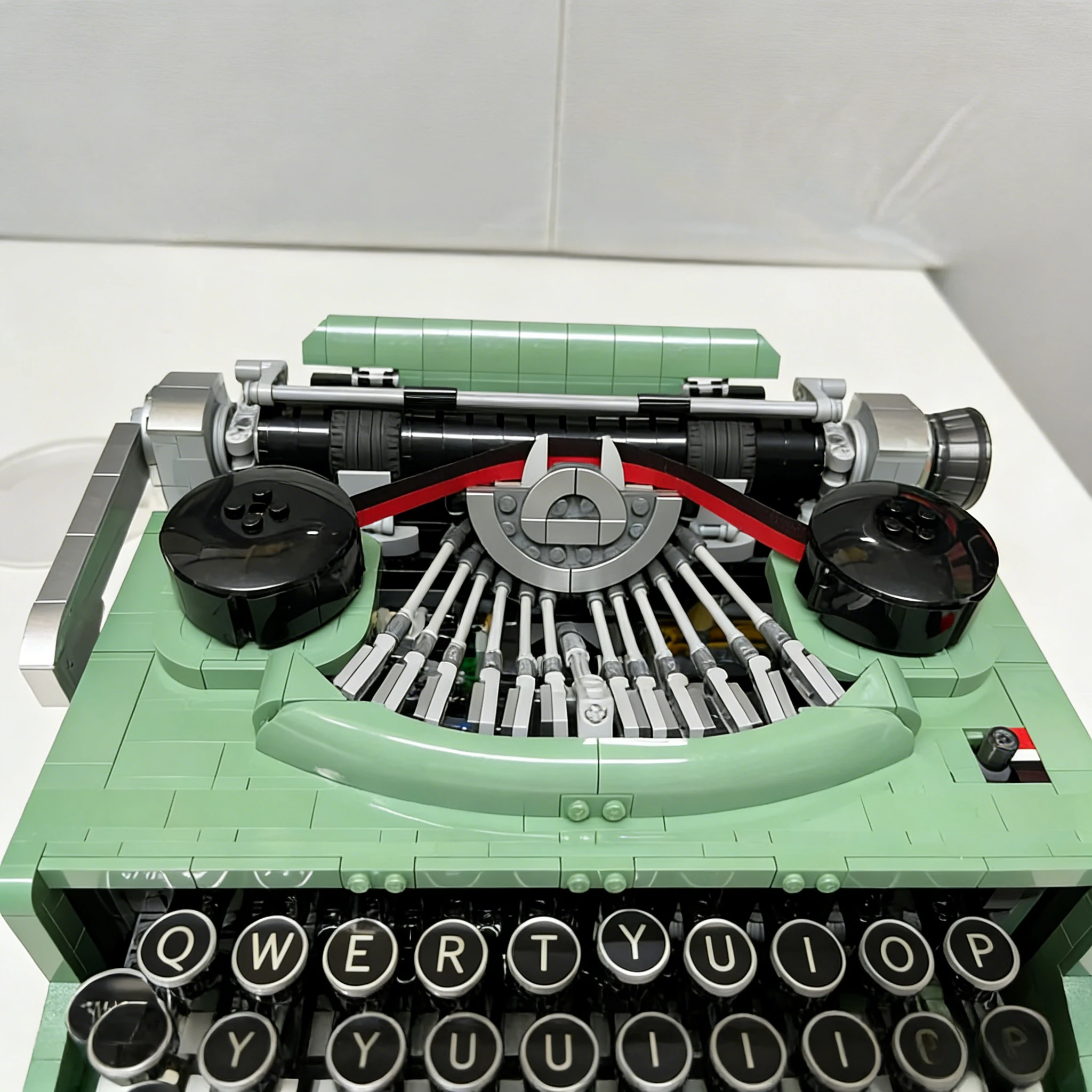 Oudgroen typemachine model 21327 bouwstenensets geschikt voor kerstcadeaus compatibel met Legoed-deeltjes, 2079 stuks.