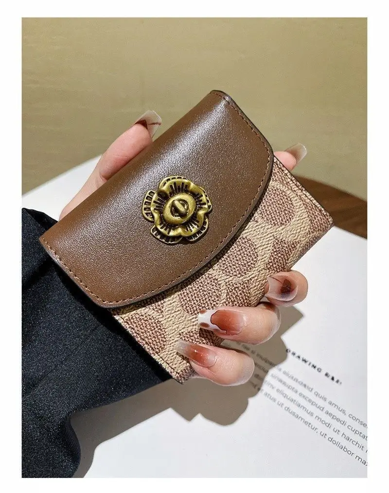 High End Camellia Organ Card Bag Exquisite Zero Wallet Multi Slot Light Luxury Retro Fashion Multi Functional Storage Wallet