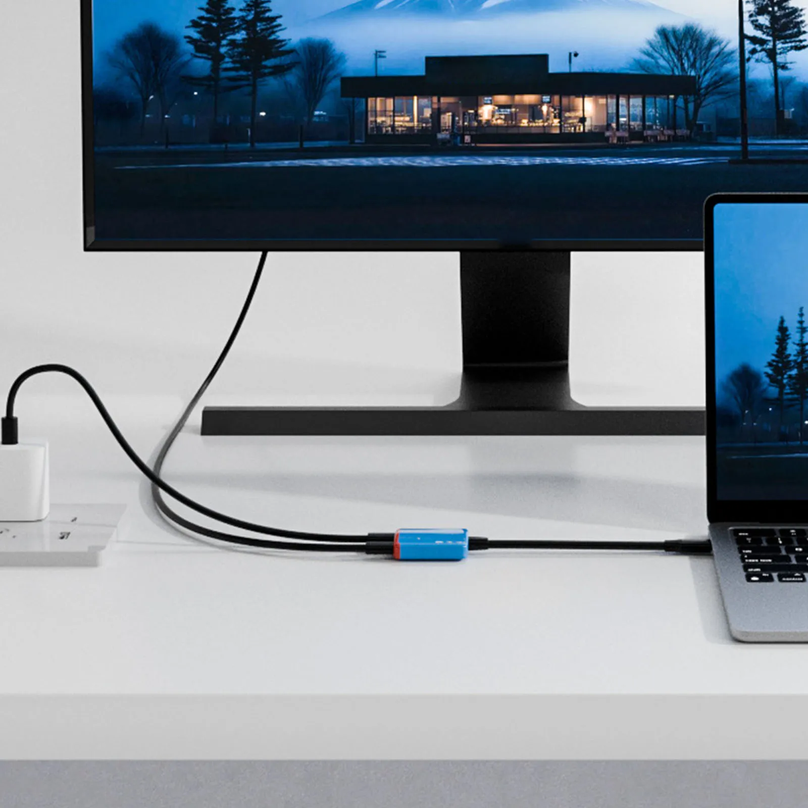 2-in-1 Type-C To AR Glasses Charging Adapter with 100W PD Fast Chargings Type-C Converter High Definition Stable Connection