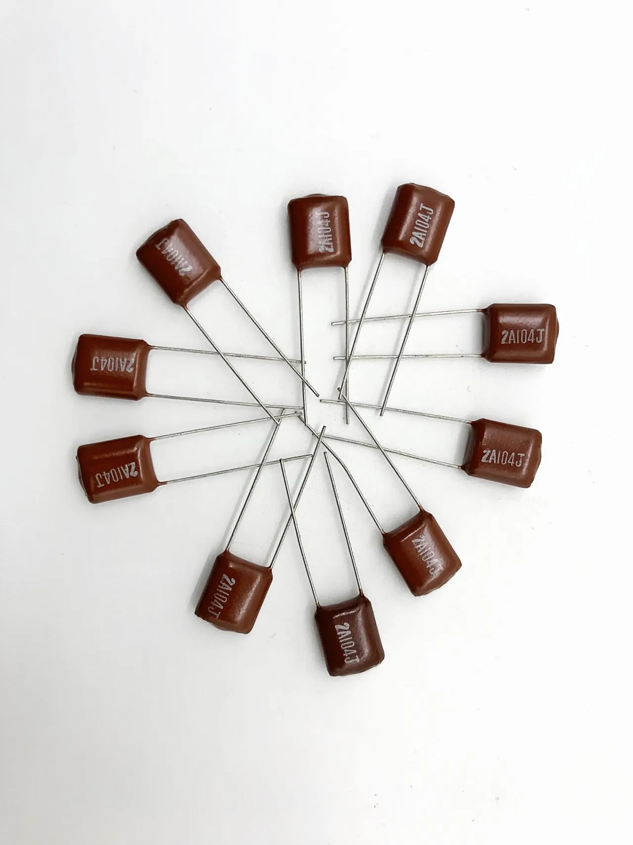 10pcs MYLAR 100V 2A104J Brown Color Mylar Polyester Film Capacitor Metallized 100nF Polypropylene Capacitors Made in Korea