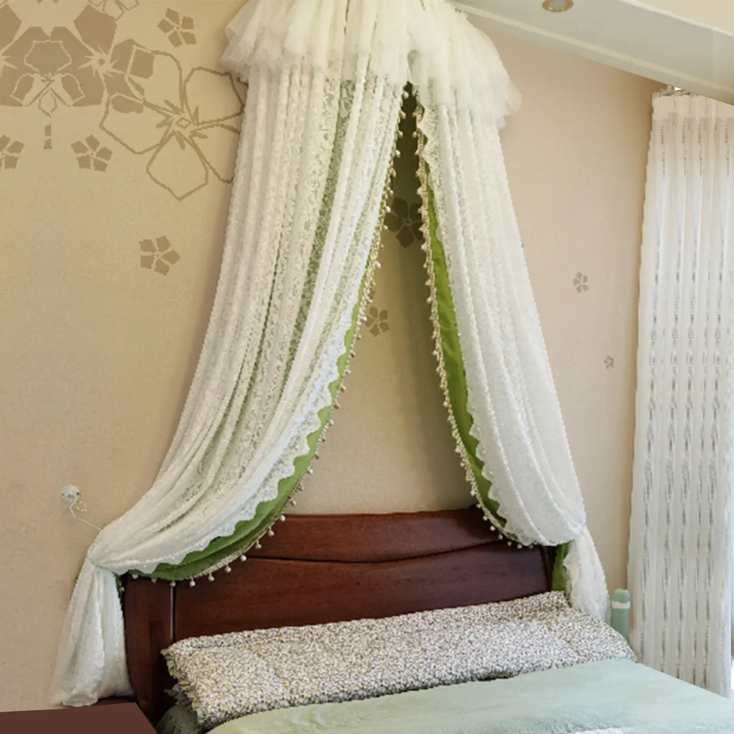 Princess-style headboard sheer curtains, Xiaoxin Qing lace curtains, gauze curtains, homestay beauty bed