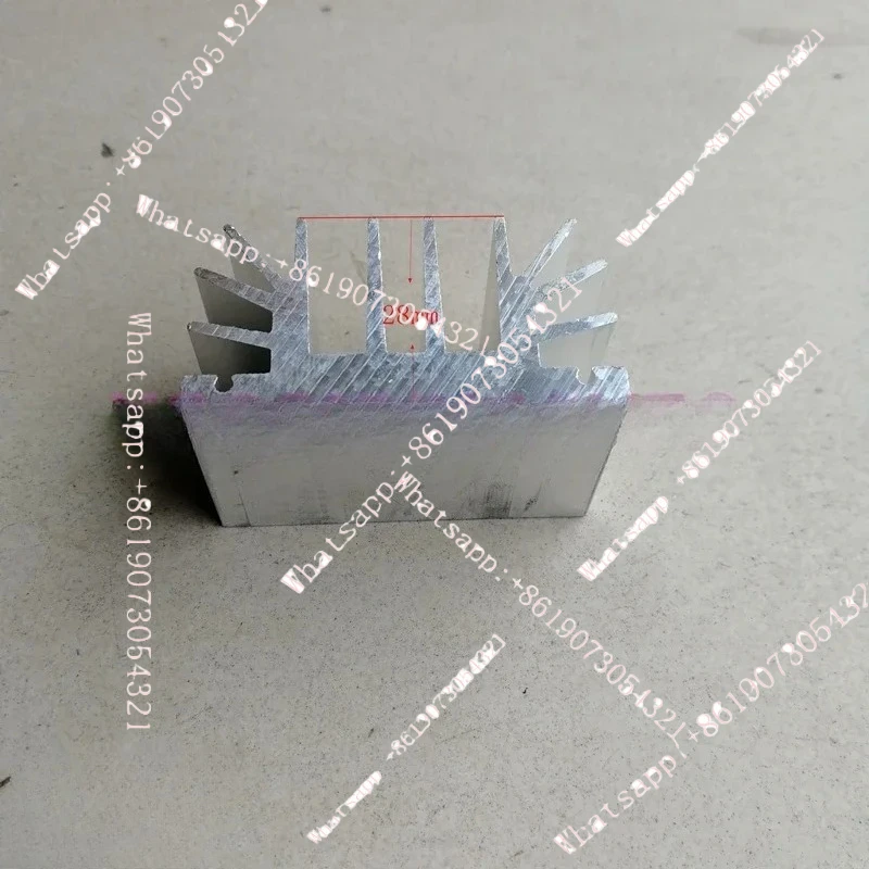 

Dissipadoraquecimento amplificador potência de perfil alumínio 247 dente alta densidade 50*28*30 dissipador