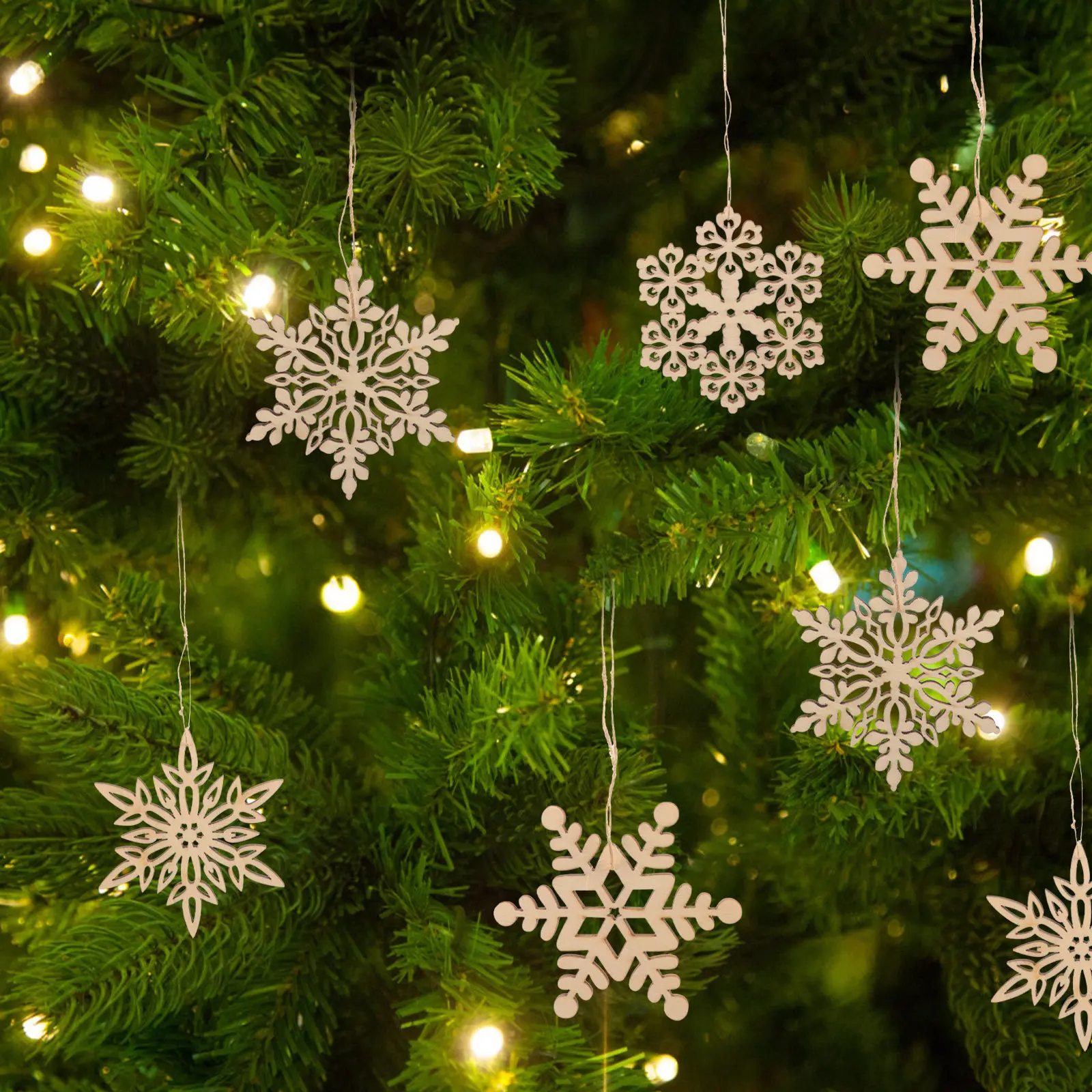 40Pcs Blank Wooden Snowflake Xmas Pendant Unfinished Craft Cutout for DIY Coloring Painting Drawing Holiday Decoration Christmas
