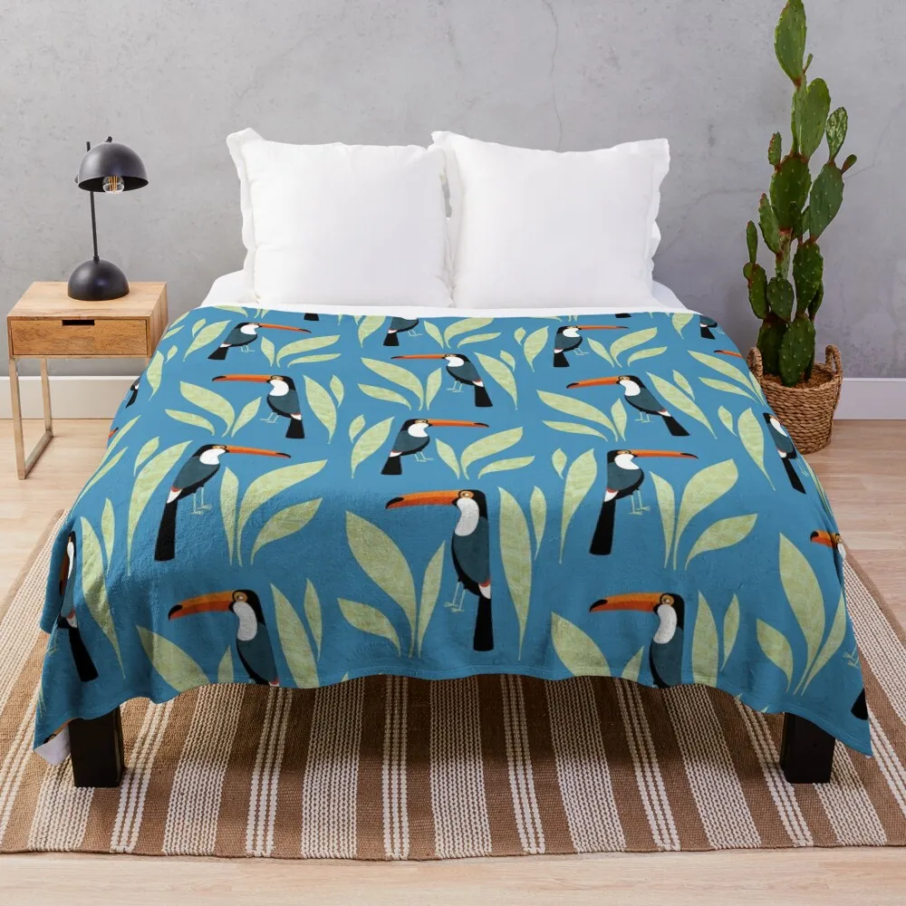 Toucan Throw Blanket for sofa christmas decoration decorative Polar Blankets