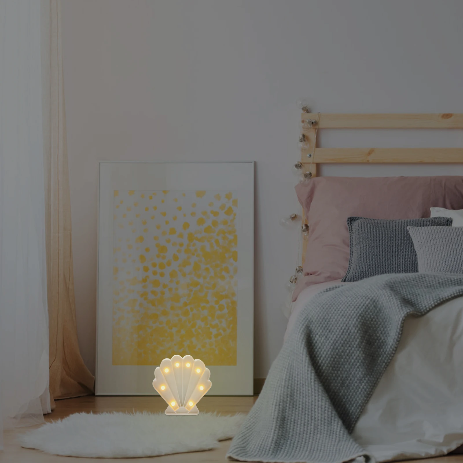 

Bohemia Shell Shaped Night Light Powered LED Lamp Seashell Design Aesthetic Plastic Bedside Table Lamp for Valentine's