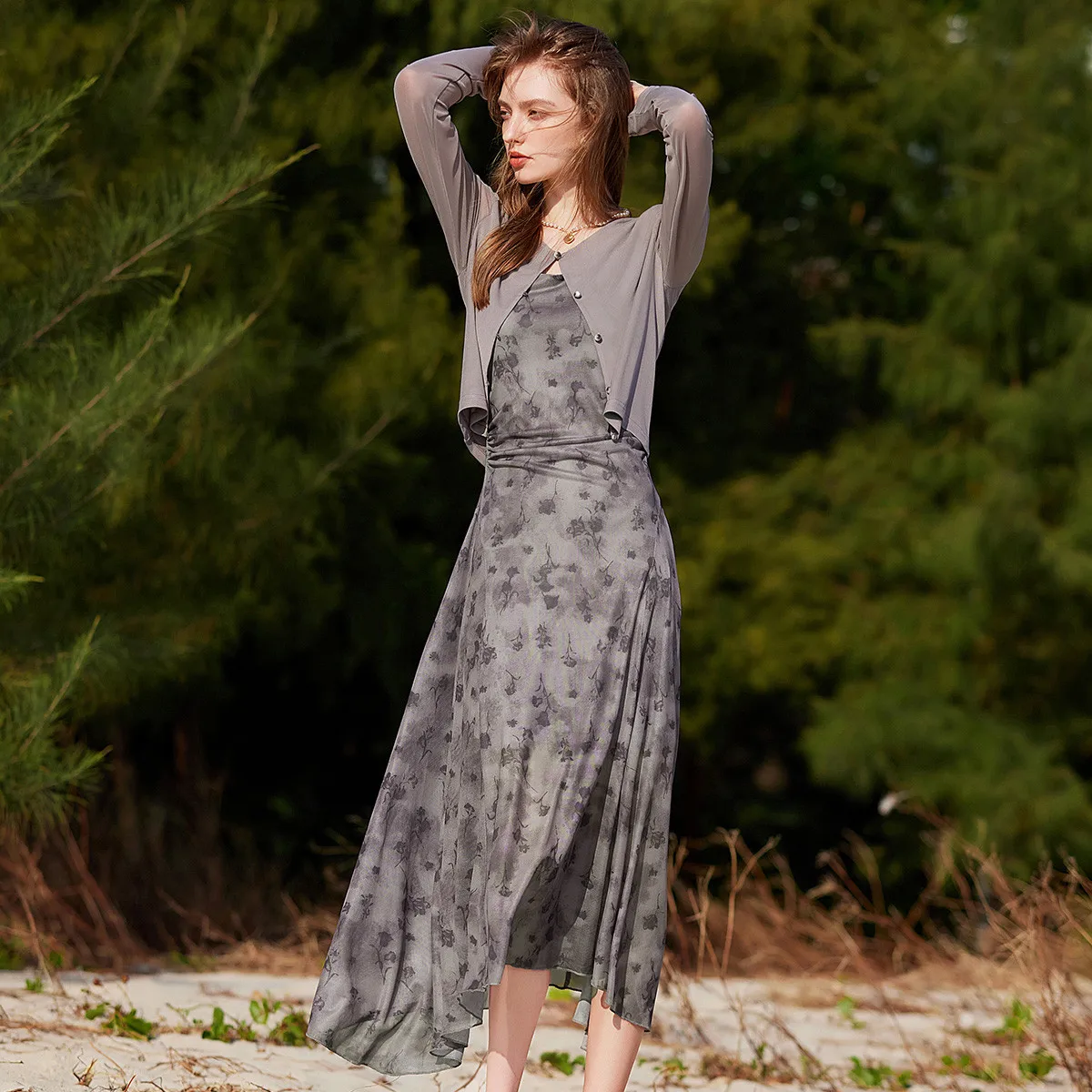 LOUIS YAO جديد بروتيل فستان طويل سترة المعطف الخارجي قطعتين مجموعة 2025 صيف جديد Shiring تصميم أنيق فستان نسائي مجموعة