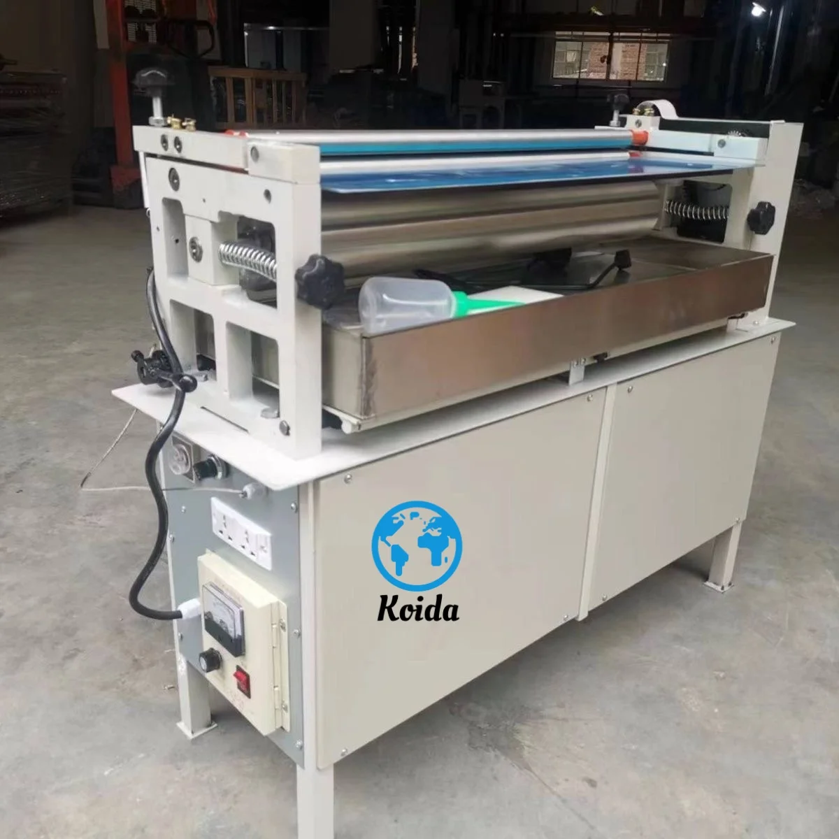 2025 Hot Melt Glue Machine Speed Adjustable White Glue Cold Glue Gluing Machine for Boards with 530mm 720mm 1000mm
