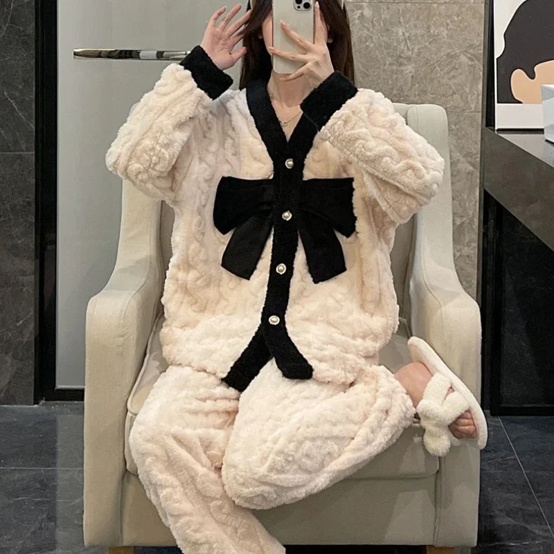 Sweet Pajama Sets Women V-neck Bow Coral Fleece Plus Velvet Thicker Warm Cute Girls Sleepwear Bedroom Leisure Comfortable Lounge