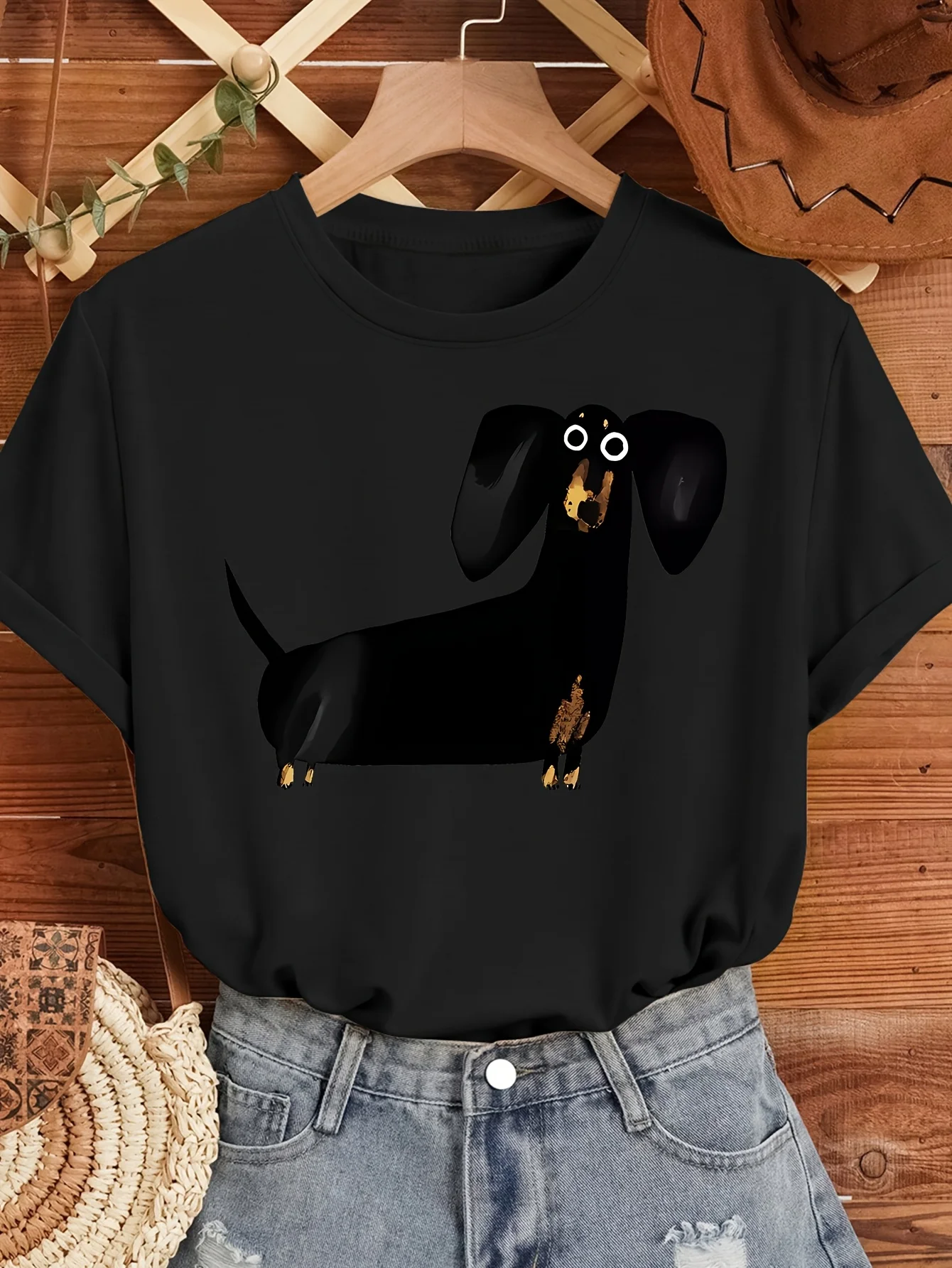 لطيف الأسود السجق الكلب مضحك مطبوعة المرأة تي شيرت قصير الأكمام طاقم الرقبة الأعلى لفصل الصيف المرأة Harajuku ملابس كاجوال