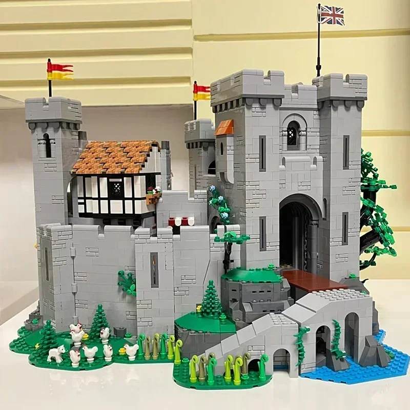 4514PCS Lion King Knights Medieval Castle Bricks Building Blocks Toy Kids Birthday Christmas Gifts Compatible 10305