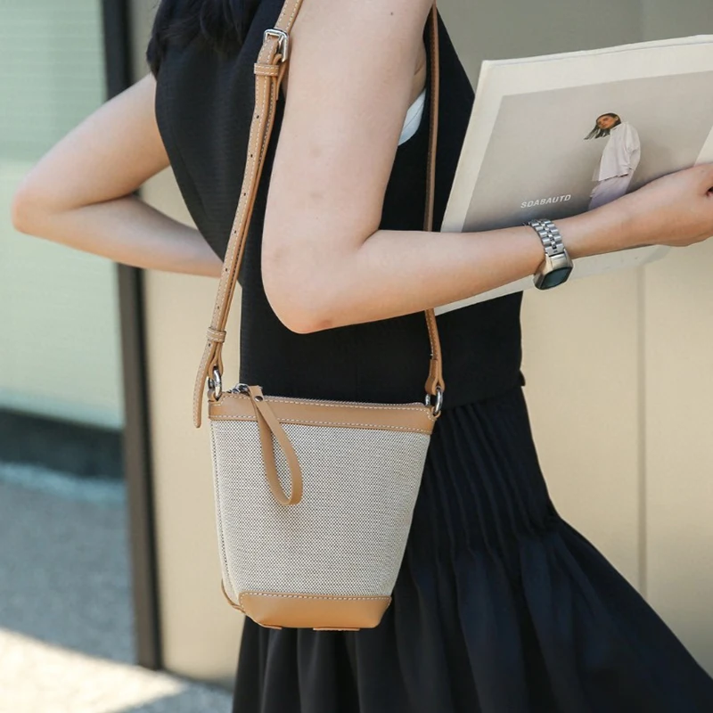 

Women Fashion Leather Canvas Crossbody Bag Ladies Designer Luxury Brand Lightweight Small Bags Female Casual Phone Bag Lady bags
