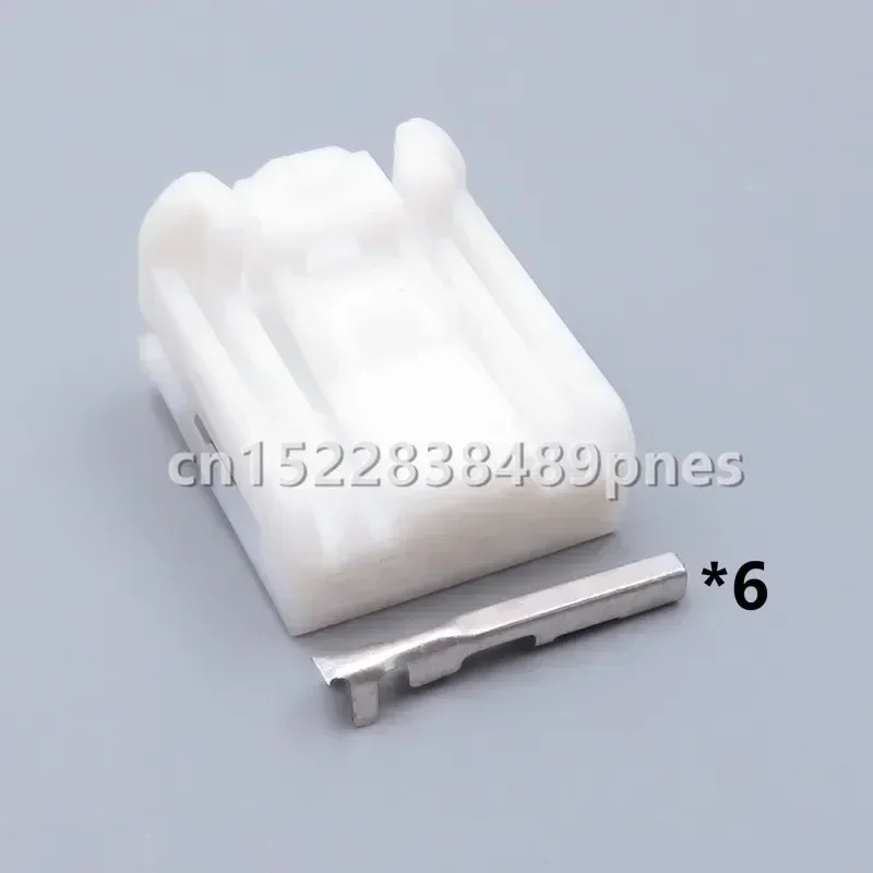 6 Pole White Miniature Auto Electric Wiring Harness Unsealed Connector With Terminal For Nissan