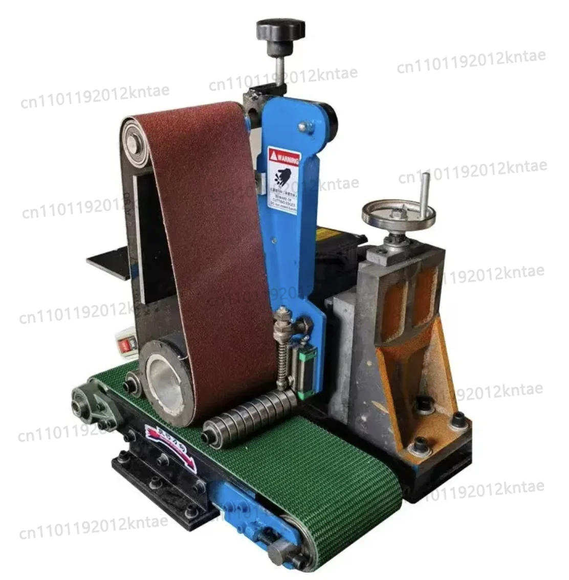cutting metal workpiece deburring and rust removal surface sanding and brushing multi-station desktop sanding machine