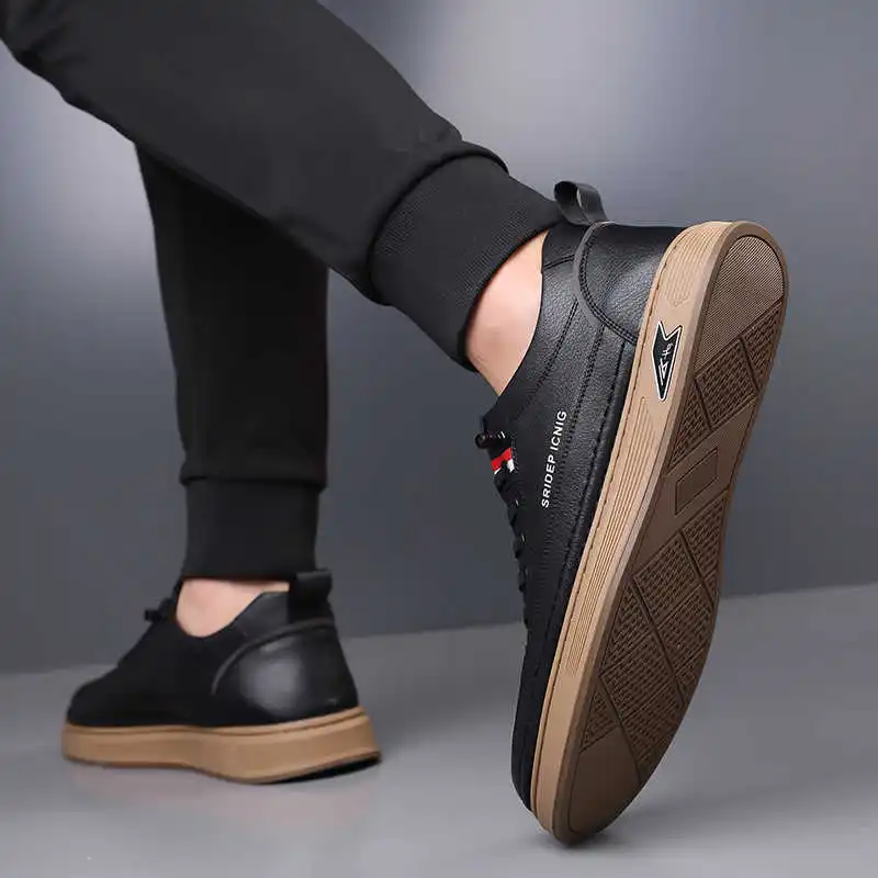أحذية Ecoleather مكتنزة 45 كاجوال Tenis للرجال أحذية رياضية عصرية رياضية خاصة واسعة عشرات أحذية رياضية من الماركات الشهيرة