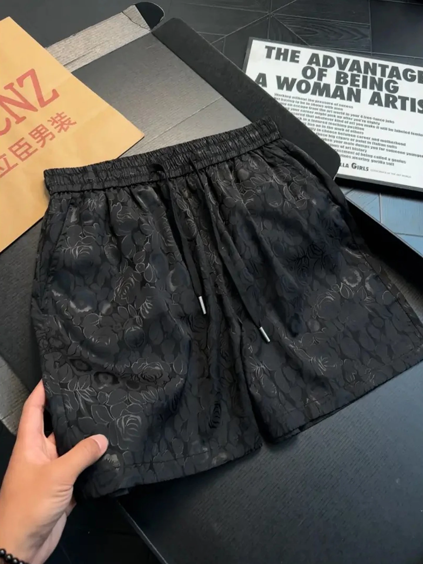 Black Satin Embroidered Quick Dry Shorts Men Summer Thin Breathable Cool Feeling Sports Loose Five-Quarter Mid-Pants