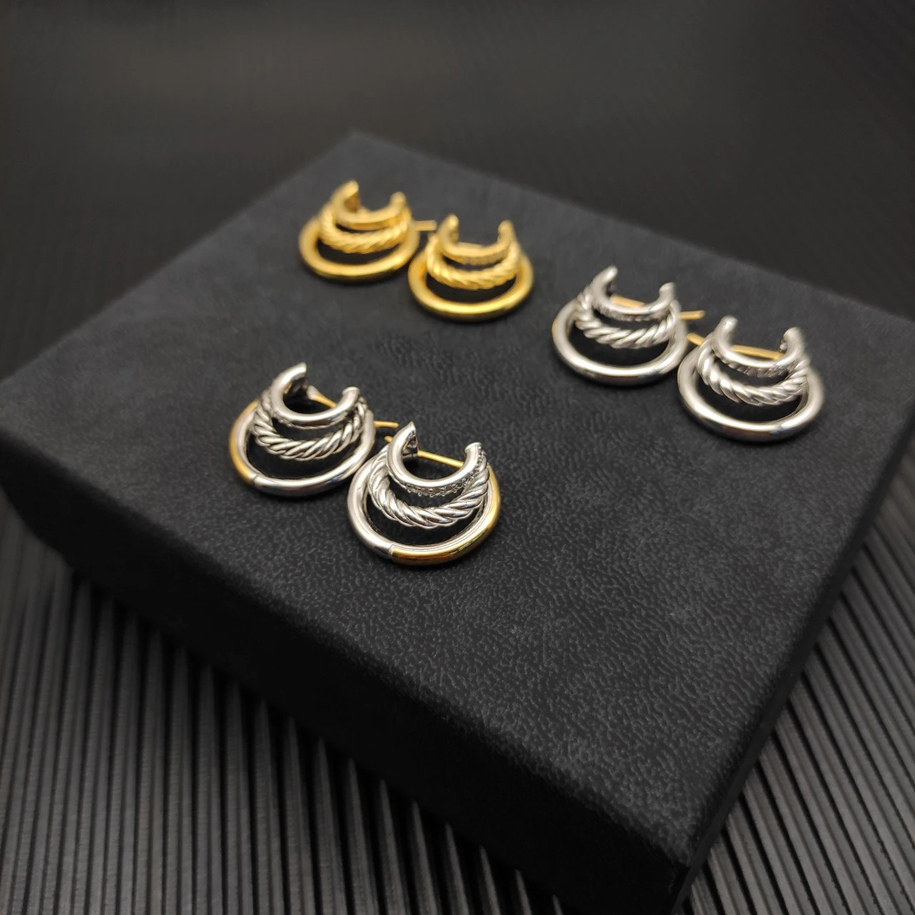 

S925 Sterling Silver 2025 New 21x20mm Three-Hoop Earring, Unisex, Fashionable, Trendy, Individualistic, Retro, Luxurious Jewelry