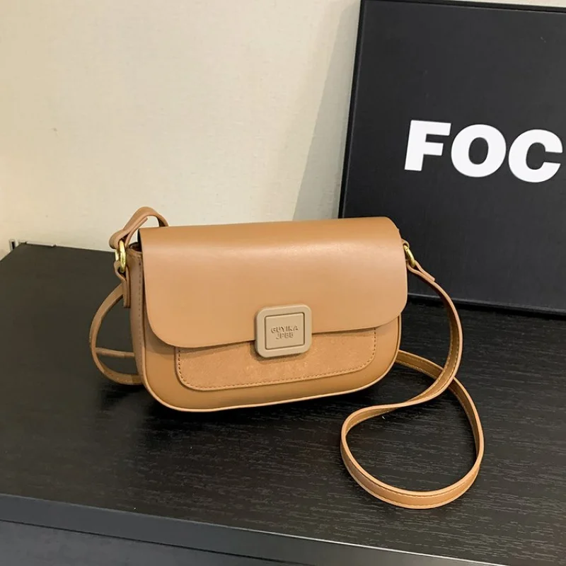 

Стильная повседневная винтажная мини-сумка-клатч для женщин с уникальным буквенным логотипом и модным дизайном высокого класса