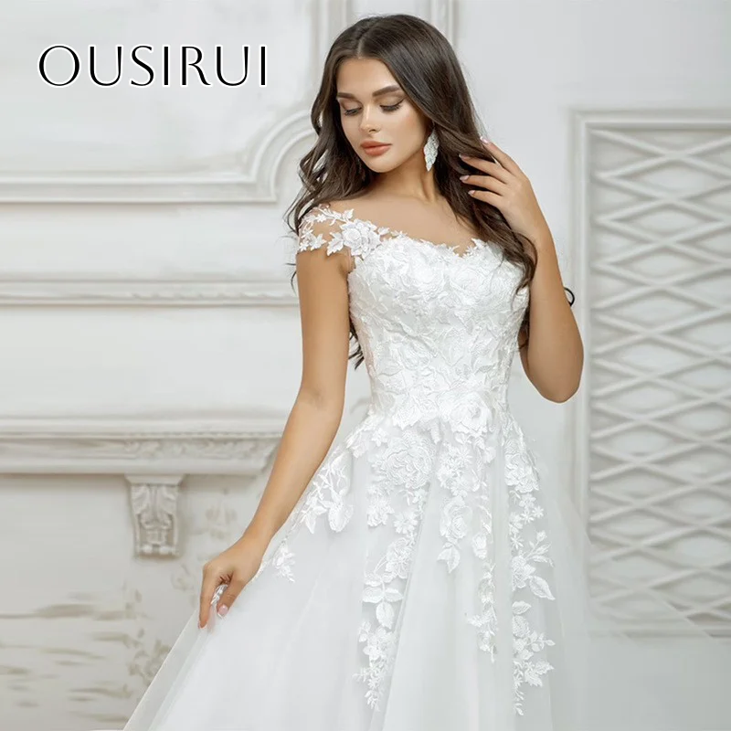 فساتين لحفلات الكوكتيل مزينة برقبة على شكل حرف V وأكمام قصيرة على شكل حرف a وأزرار خلفية بطول الركبة مخصصة