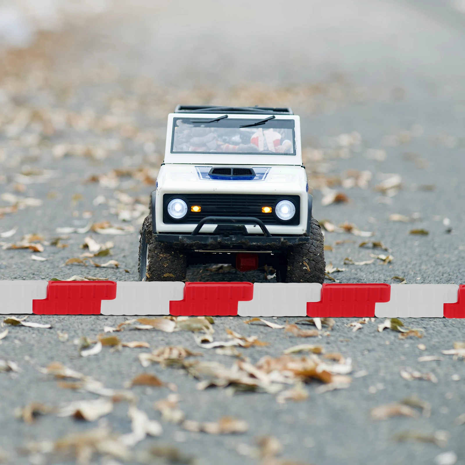 

16pc Rc Car Racing Track Road Barrier Mini Traffic Fence For Drift Race Simulation Road Block Model Rc Accessories For Racing Tr
