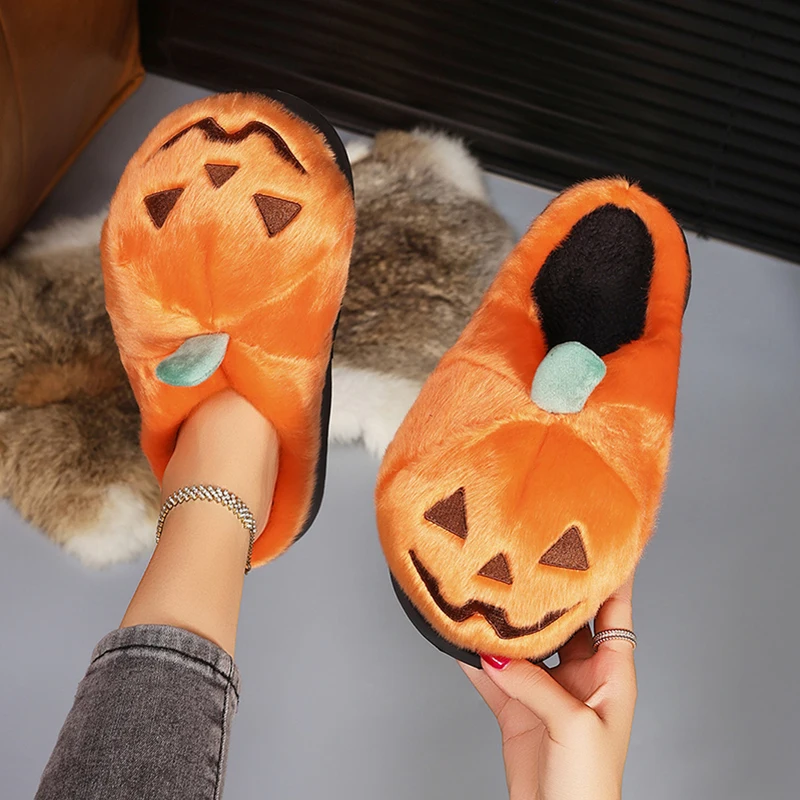 Halloween 3D-Kürbis-Plüsch-Hausschuhe für Damen, Winter-Plateau-Pantoletten, rutschfeste, flauschige Fell-Slides für drinnen, Unisex, für Feiertage und Partys – Detail 10