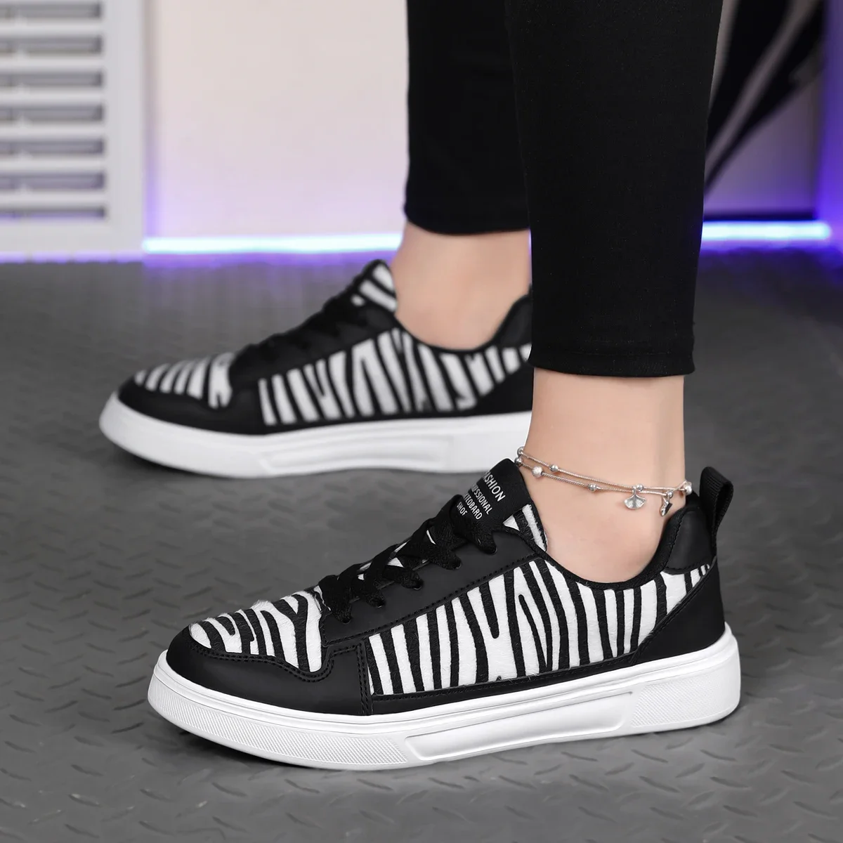 

Женские повседневные кроссовки-лоферы: новые, удобные, дышащие, с мягкой подошвой, стильные, нескользящие, на плоской подошве