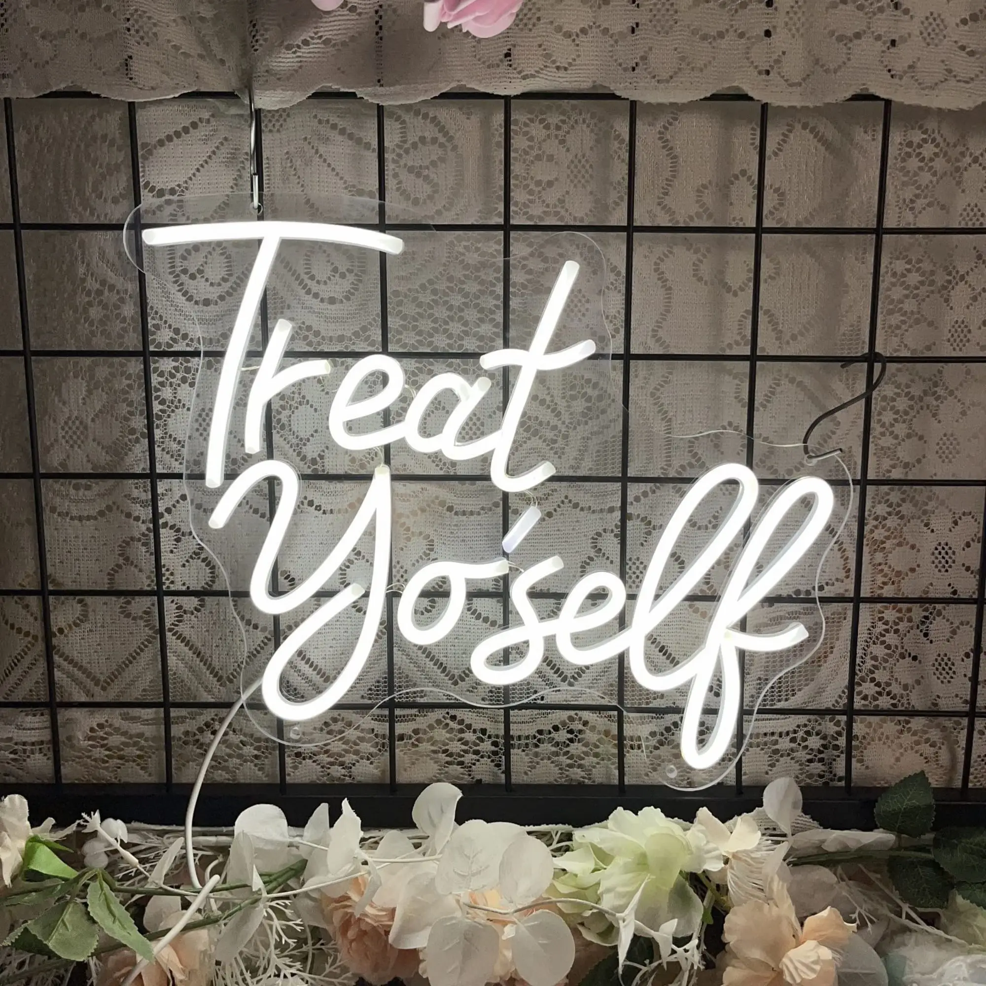 

Treat Yourself Neon Sign for Wall Decor, Alphabet LED Sign, USB Dimmable Neon Light Sign for Wedding Birthday Party Decor Gift