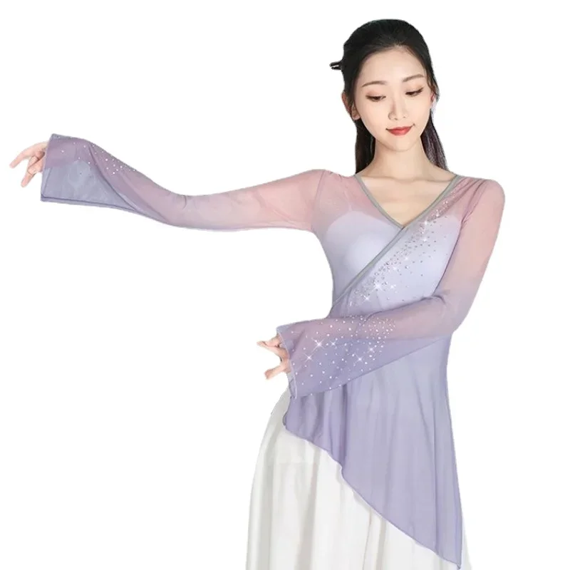 Trajes nacionales clásicos, ropa de práctica Hanfu, gasa elegante, Top de baile moderno, Blusa con cuello en V, camisa de baile de manga larga