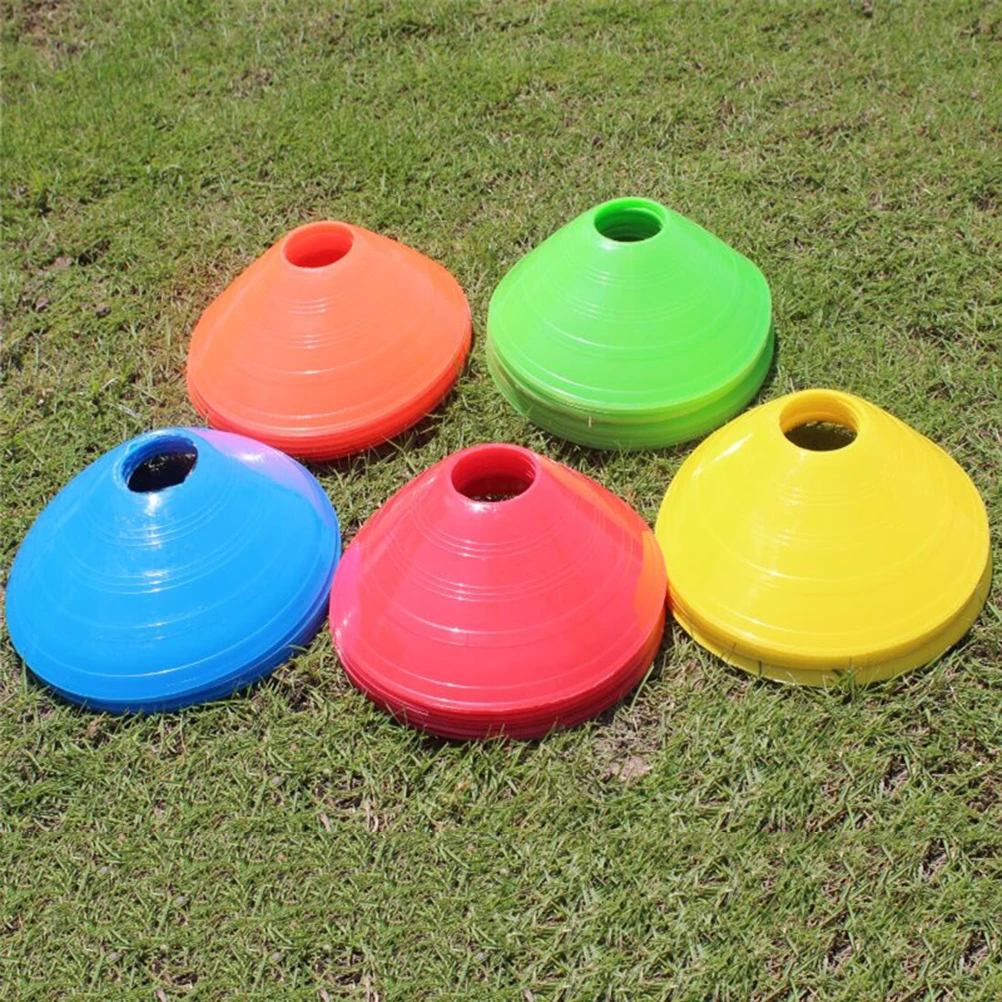 

30pcs Football Training Sign Disc Cone Marker Tray Set Bright Color Durable Eco-Friendly Stackable Soccer Plate For Indoor