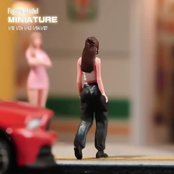 Miniature Model 1/18 1/24 1/43 1/64 1/87 A Temperament Woman Holding A Bag Painted&Unpainted Figure Model Toys View Decoration