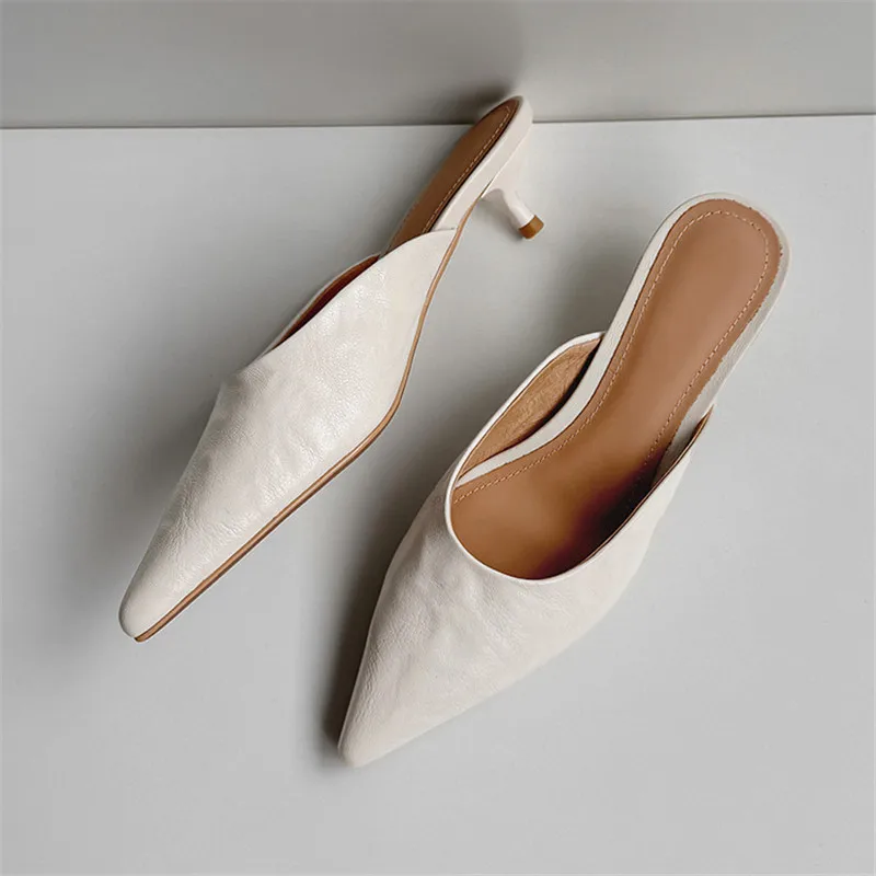 

New Summer Slippers Genuine Leather Women Shoes Cover Toe Slippers for Women Pointed Toe Mules Shoes Fashion Retro Mid Heels