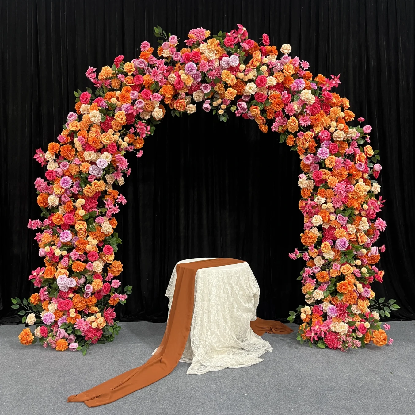 

Popular Styles 8ft Height Red Flower Arch Artificial Wedding Flower Arch Backdrop for Wedding Decorations