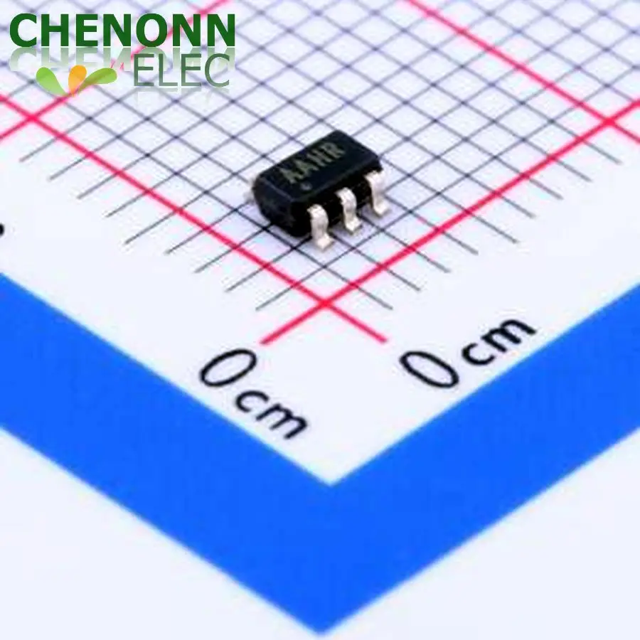 10PCS/LOT MAX8880EUT+T (Power Management)