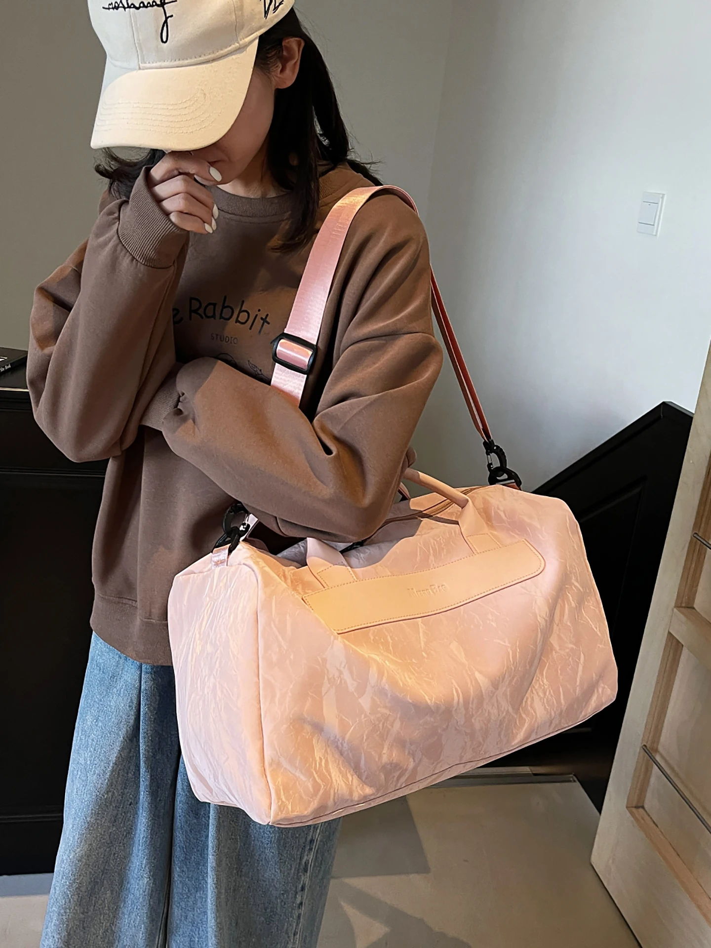 borsa-da-viaggio-leggera-e-capiente-per-donna-borsa-da-palestra-impermeabile-borsa-a-mano-per-brevi-viaggi-zaino-alla-moda-e-di-tendenza
