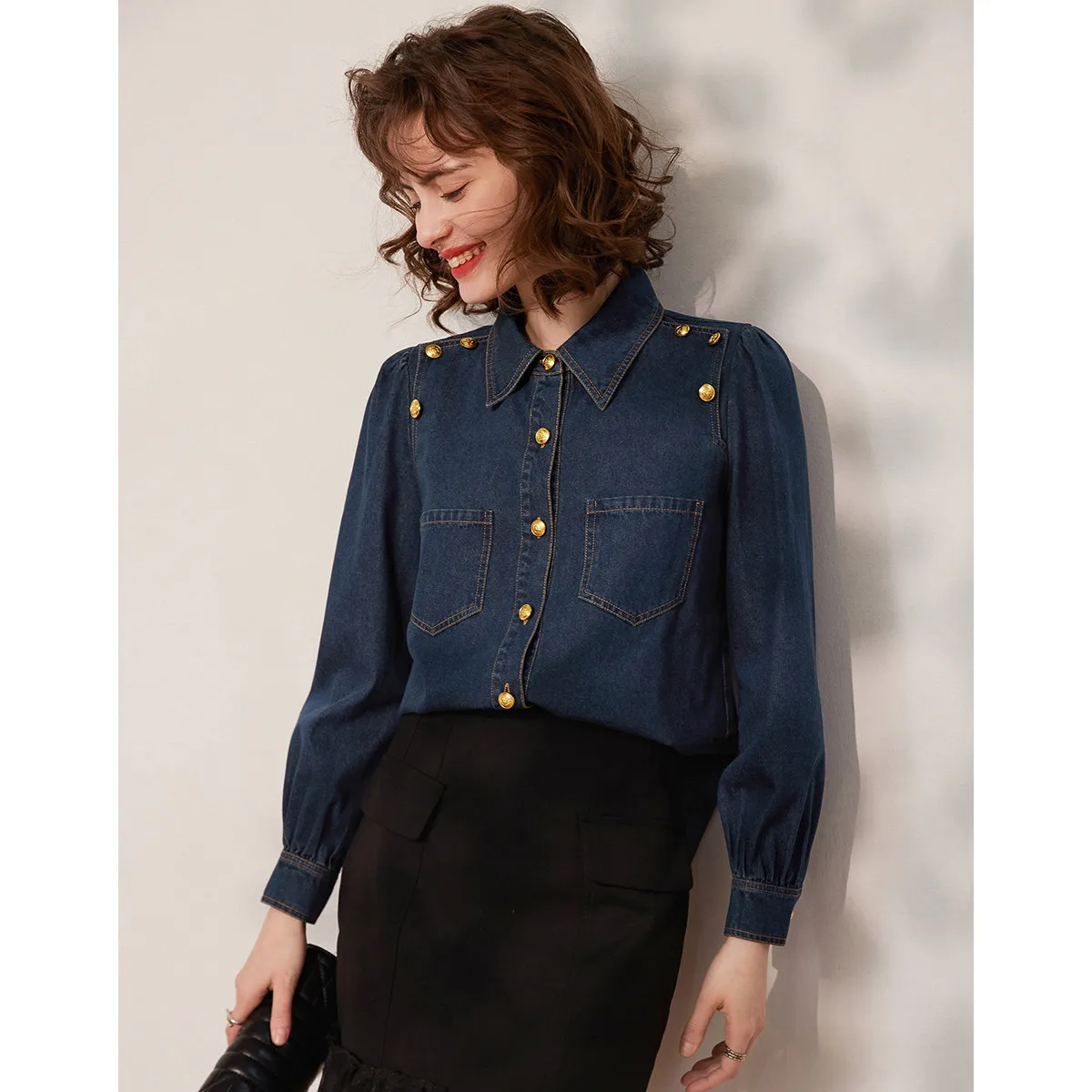 LOUIS YAO 2025 Spring Autumn Double Pocket Button Decorative Denim Shirt Casual Loose Collar Long Sleeve Women's Shirt