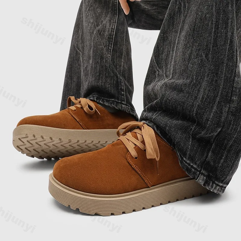 

Осень 2023, новые повседневные туфли в британском стиле с низким берцем и толстой подошвой для мужчин, однотонные универсальные удобные кроссовки на платформе в стиле ретро