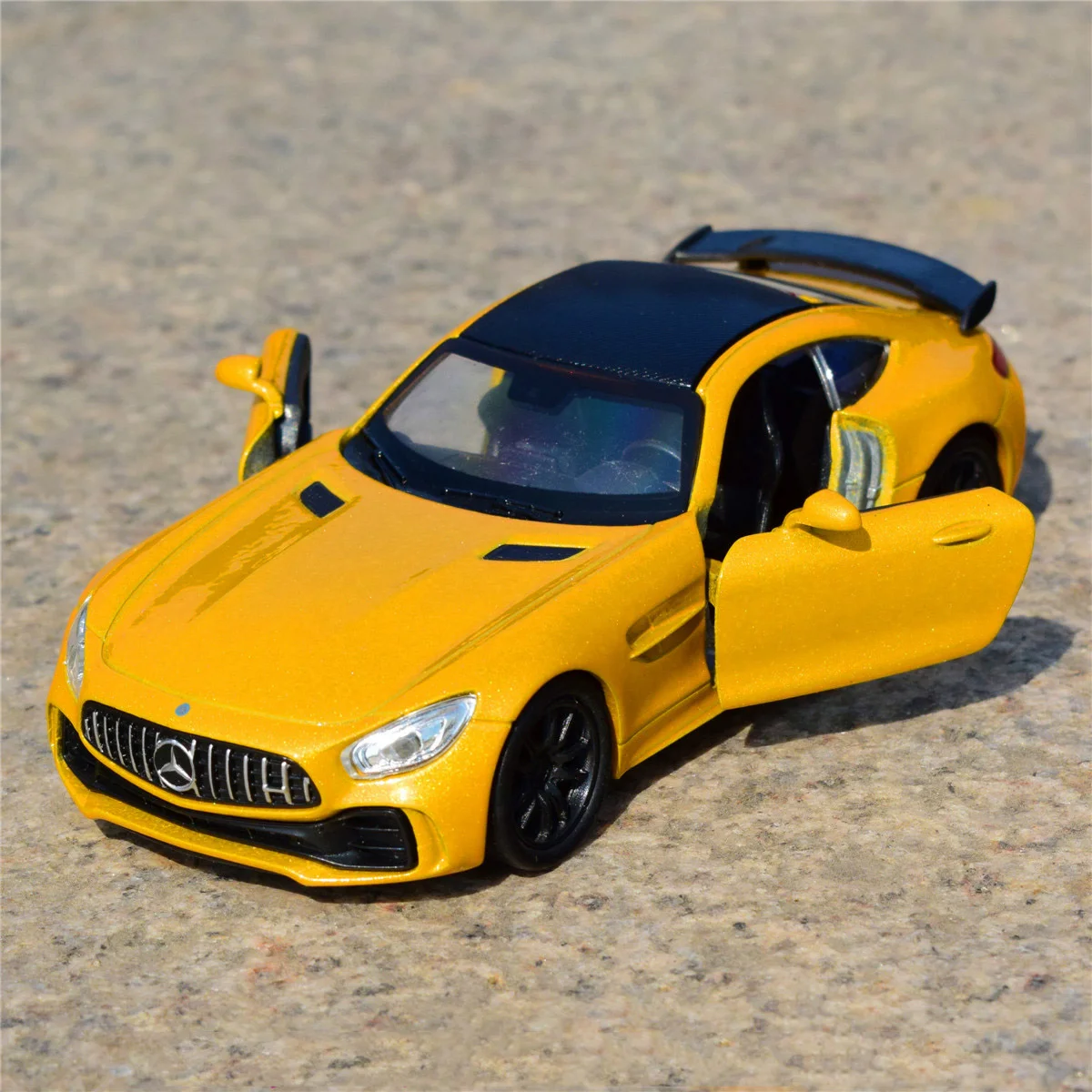 Welly 1:36 Mercedes Benz AMG GTR Alloy Sports Car Model Diecast Metal Toy Vehicle Car Model Simulation Collection Childrens Gift