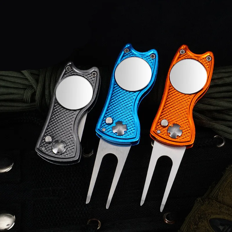 1Pc Foldable Golf Divot Repair Tool Switchblade Pitch Groove Cleaner Golf Pitchfork with Magnetic Ball Marker and Pop-up Button