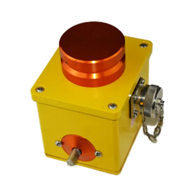 Asphalt paver leveling digital sensor