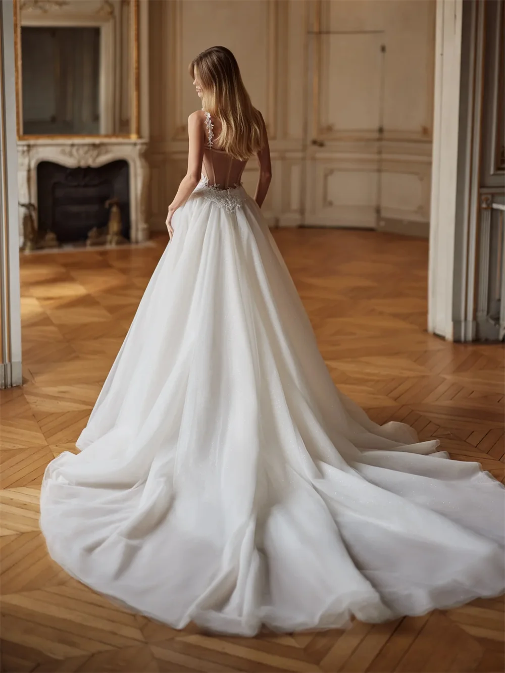 Токио Индивидуальные белые цветочные бретели Свадебные платья без рукавов с молнией сзади Свадебные платья русалки со съемным шлейфом Свадебные платья