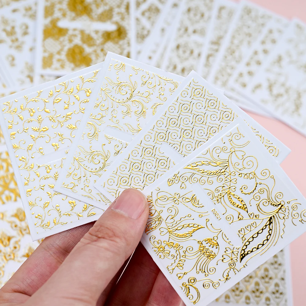 30 pezzi oro metallizzato pizzo fiori vite nail art adesivo 3D floreale autoadesivo cursore elegante matrimonio fiore manicure decalcomanie